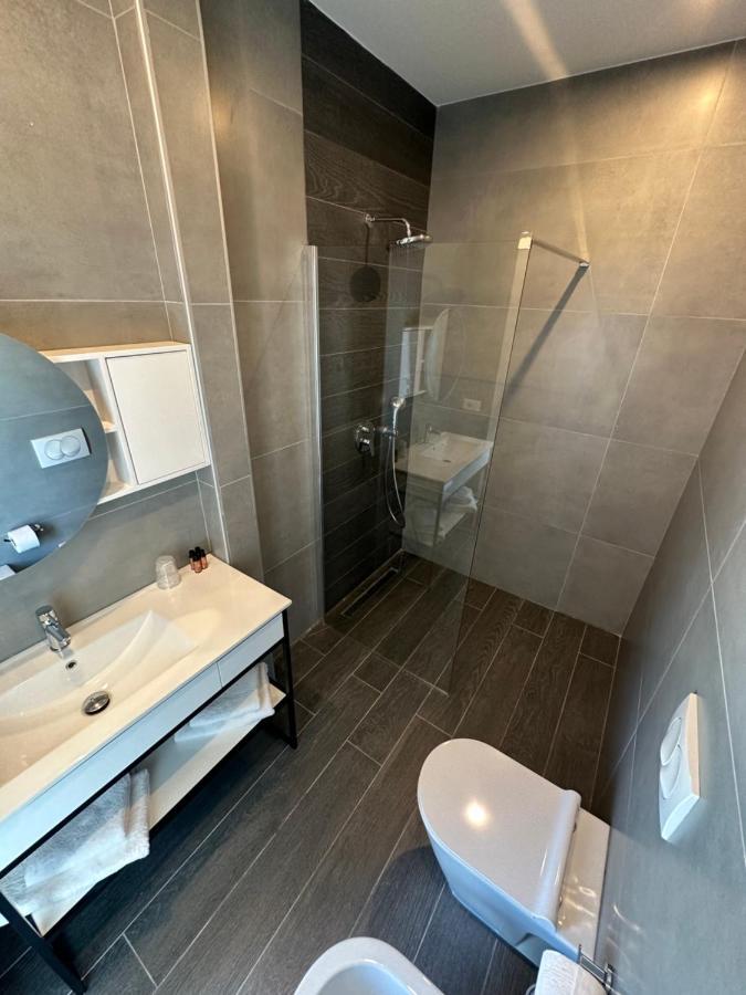 Split Rooftop Suites Durres Exterior photo